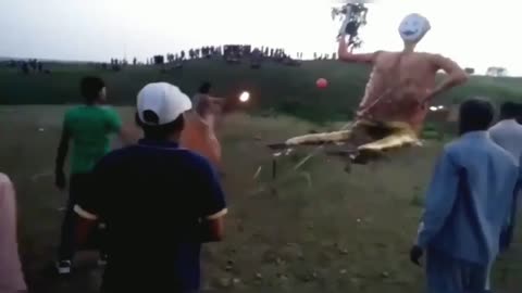 😂💨 Run Run Run! | FunFM