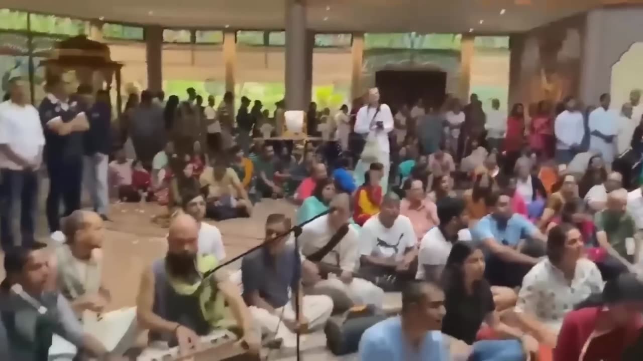 Hare Krishna Kirtan to Enjoy