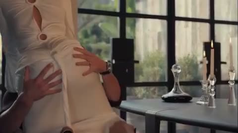 Kim Kardashian getting her ass grabbed