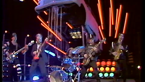 Sylwester z Dwójką - S02E11 - Sylwestrowy przekładaniec 1982