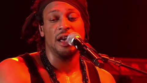 Celebrities pay tribute to neo-soul pioneer D'Angelo, dead at 51