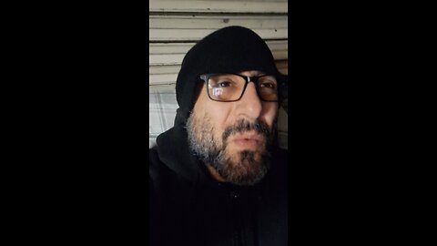 Multiple detectives? More than 1 det. got together to commit a crime?