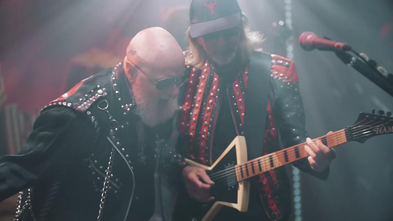 Judas Priest - "War Pigs"