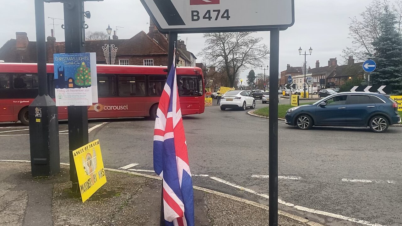 16/11/25, yellow boards