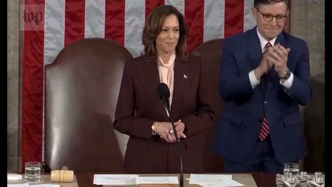 Kamala Harris buzëqesh teksa certifikon fitoren e Donald Trump