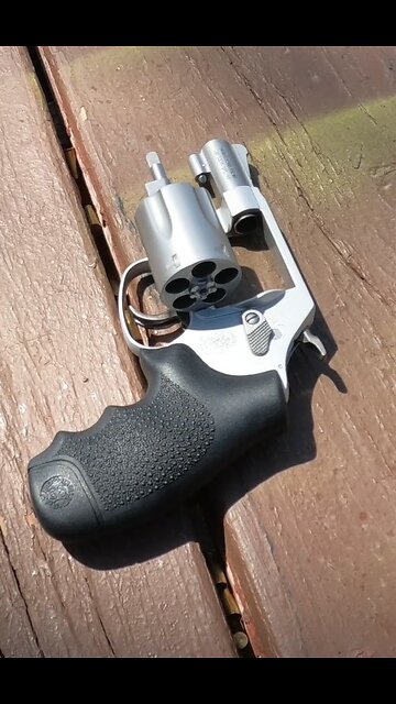 Smith 637 2 J-Frame Blasting