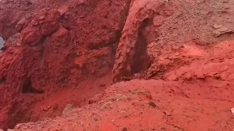 Why is the Ground Red? Mysterious Rain Over Red Soil!