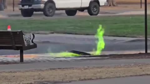 💥BREAKING: Green flames rise from a manhole at Texas Tech Campus in Lubbock