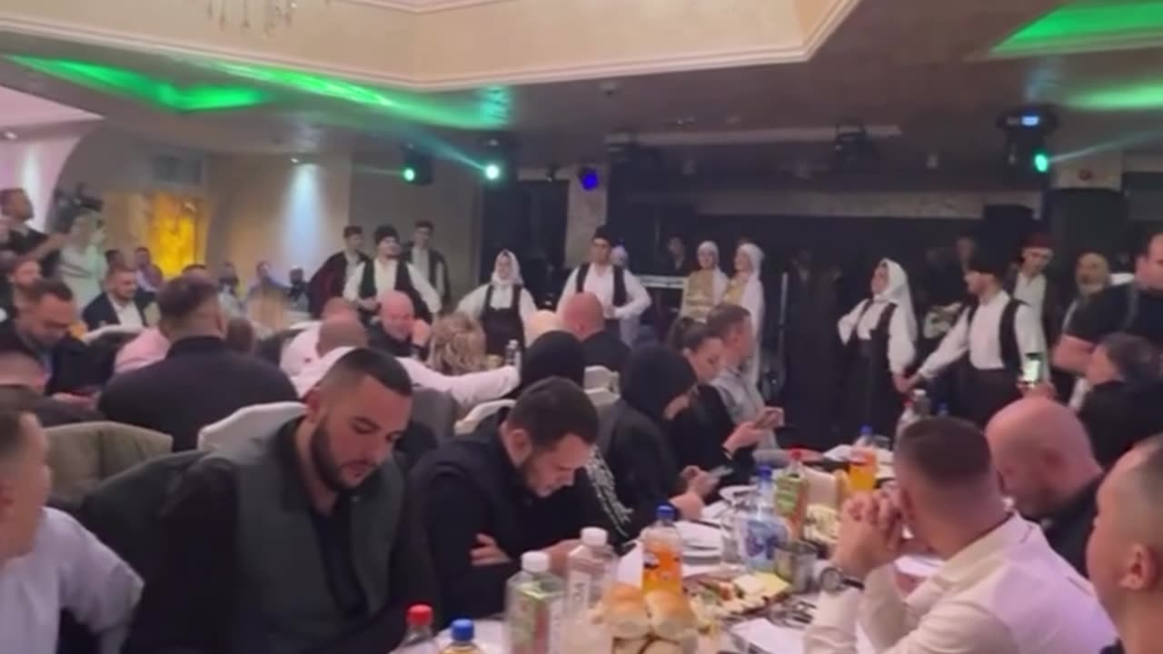 Gastoz - Vuk Mob - 04.10.2025 - 01