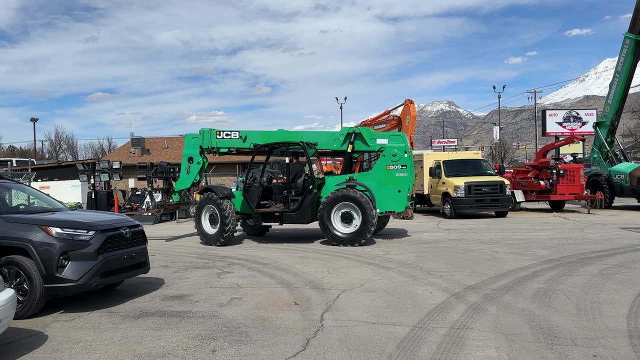 Telehandler Forklift 2017 JCB 509-42 4x4x4 9,000 LB 42' Reach Diesel Telescopic Fork Lift