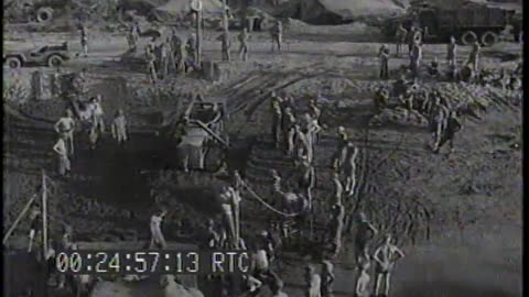 USMC BUILD LST RAMP AND UNLOAD LST - USMC BUILD LST RAMP AND UNLOAD LST - 428-npc-1390