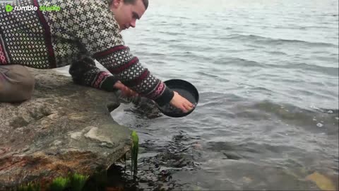 9 Days Alone: Building a Primitive Shelter on a Beach