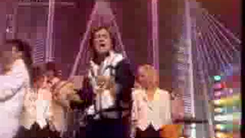 Wham! - Freedom = TOTP 1984 (LQ)
