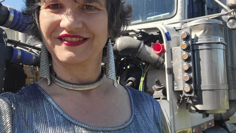 HAVING FUN WITH NEW YOUTUBE CHANNEL INTROS / WHICH ONE DO YOU LIKE BEST?