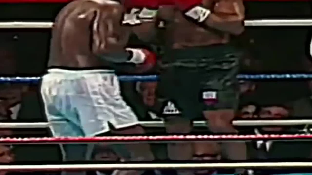 Mike Tyson vs James Buster Douglas