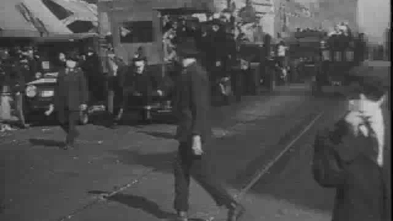 San Francisco Celebrates VE Day: Market Street Revelry in 1918