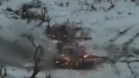 Russian T-90M tank vs 25mm cannon on Ukrainian M2A2 Bradley ODS-SA IFV