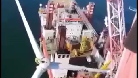 🤯✨ Watch a Massive Wind Turbine Blade Fall Into the Ocean! | FeedMyCuriosity