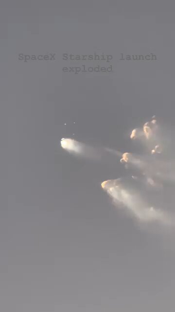 We watched the SpaceX Starship launch and exploded right over us.