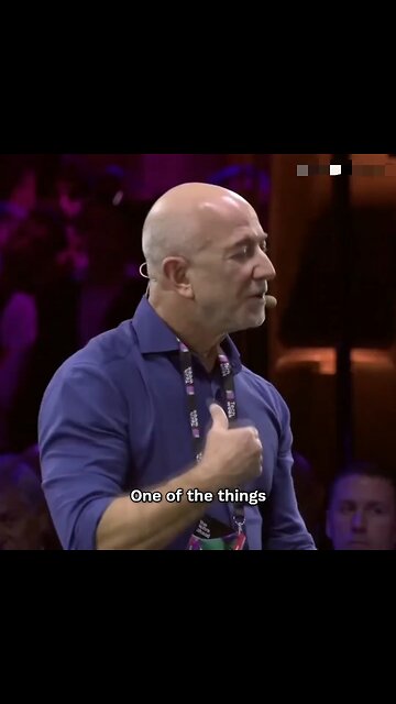 🚀 Jeff Bezos promises AI data centers… in spaaaace!