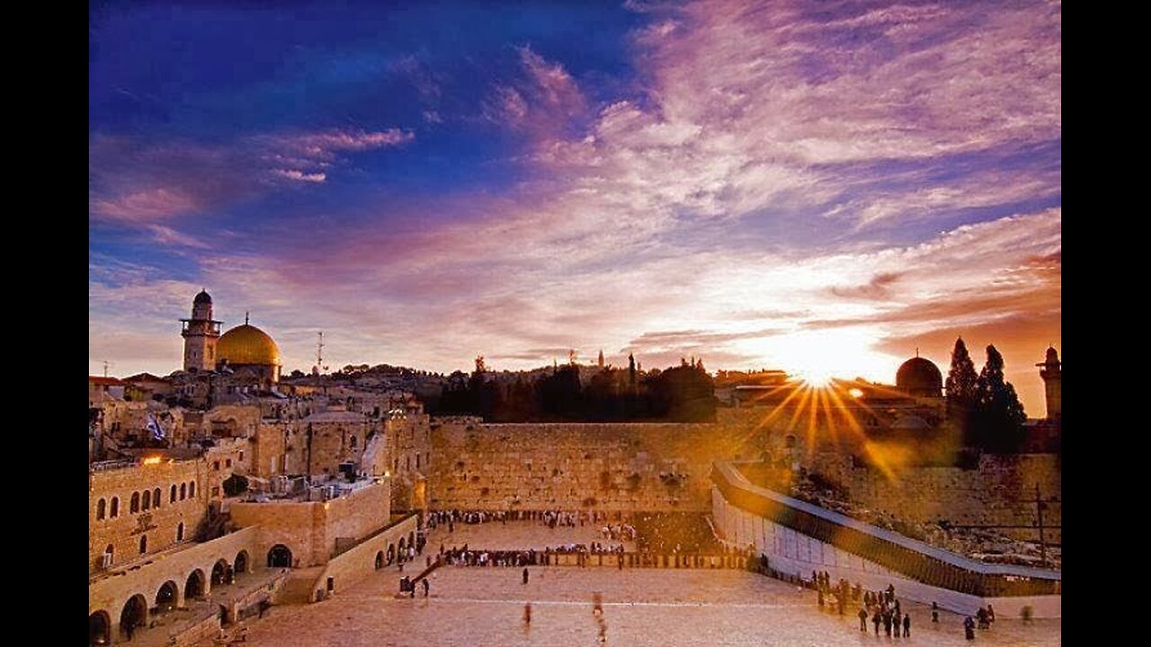 Parsha Vayishlach - Moshiach is Coming! We are Not the Jews of the 1930s.