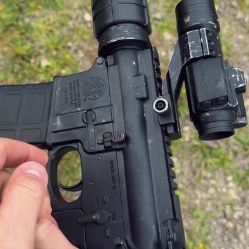 How the AR-15 Rifle Works!