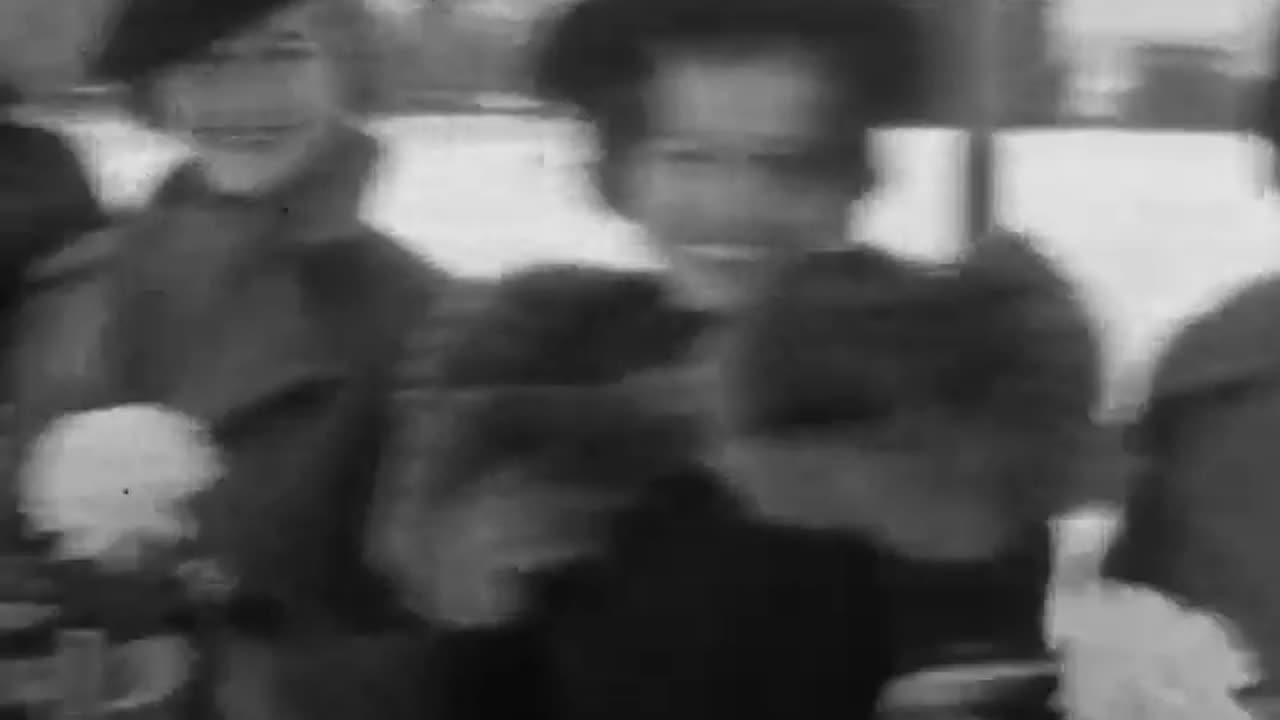 High School Life in the 1930s: A Nostalgic Look at Student Days