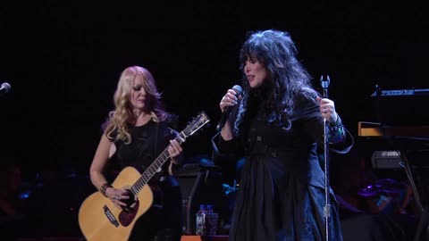 Alone (I-Ten cover) with The Royal Philharmonic Orchestra - Heart (live)