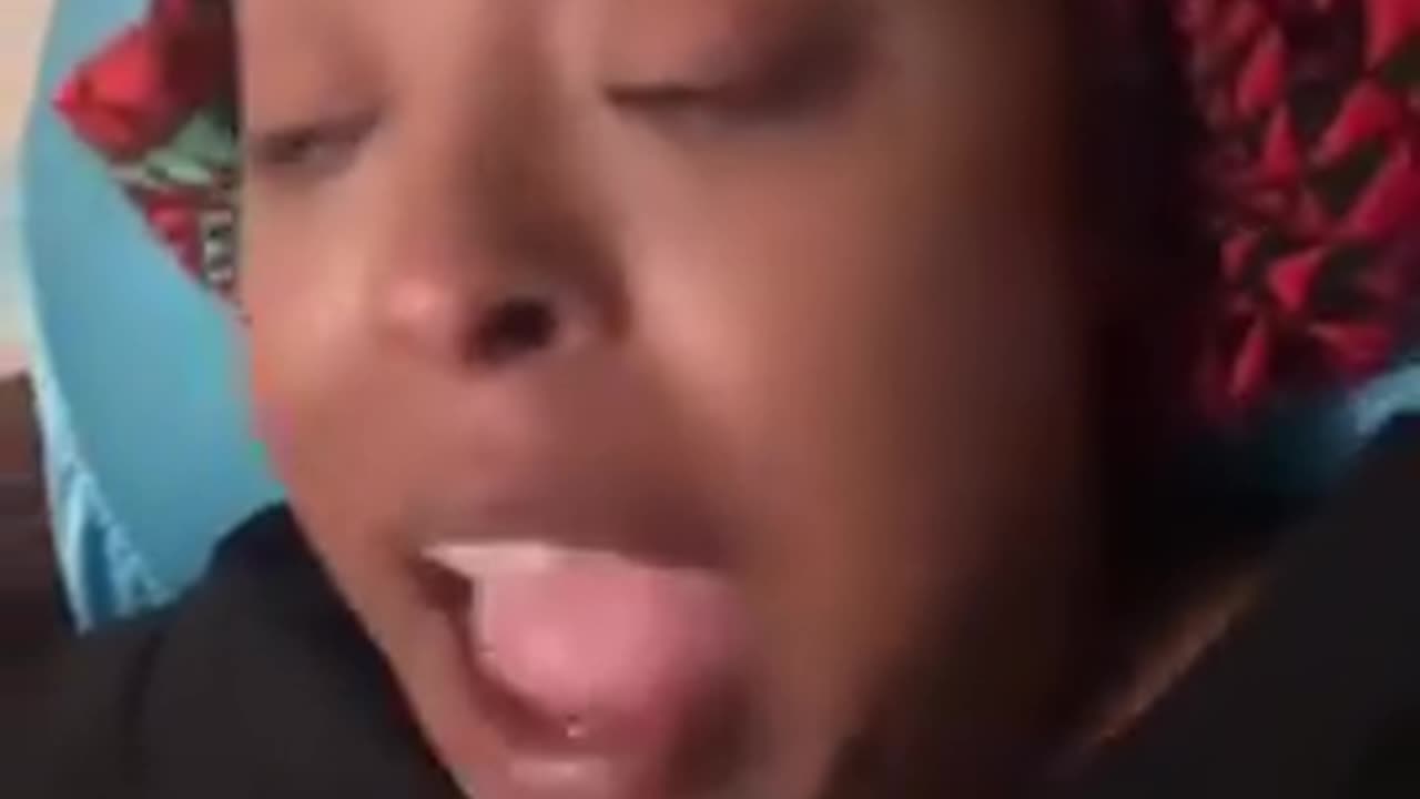 She-boon calls for the doxxing of ICE agents children and for the black militia