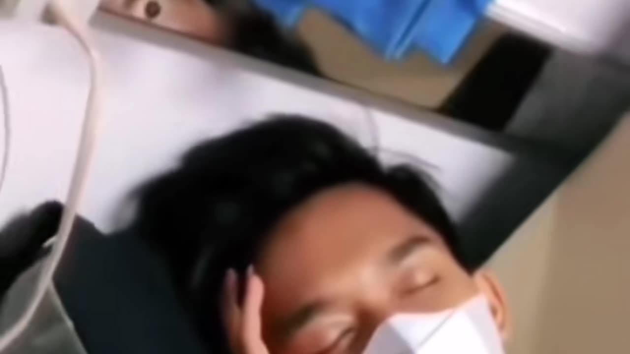 😱👻 Ghostly Figure in the Mirror! | TheHauntingHour