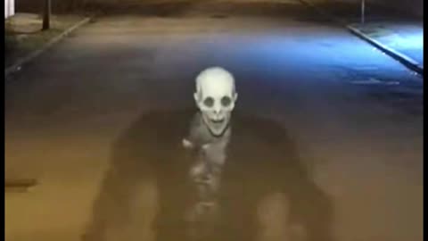 Don’t Look Back #ghost #horror