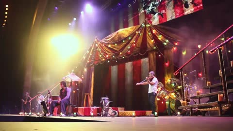 Tarde (Sin Daños A Terceros) - Ricardo Arjona (en vivo)