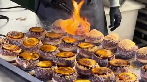 The Most Delicious Street Food in London – Watch How It’s Made!