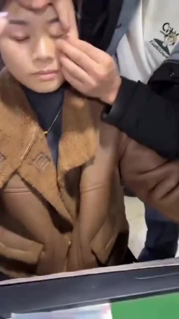 Casino staff in China expose woman using high-tech contact lenses while gambling