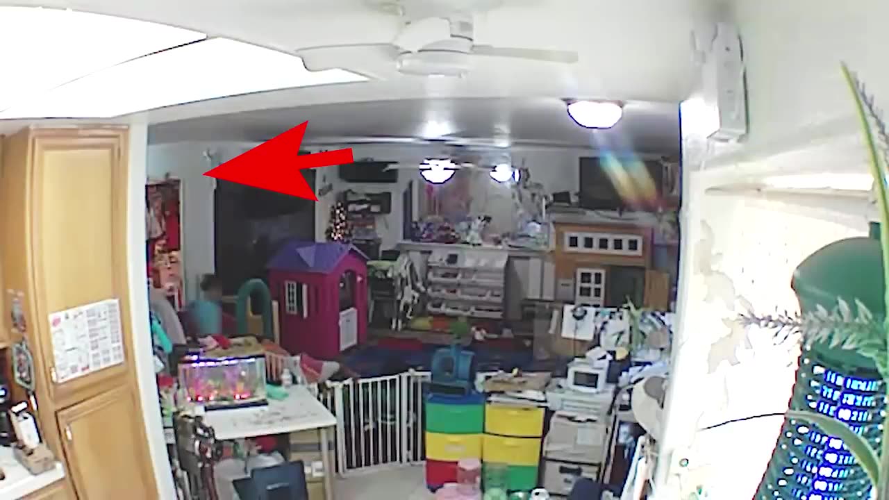 SCARY Videos That Will CREEP YOU OUT