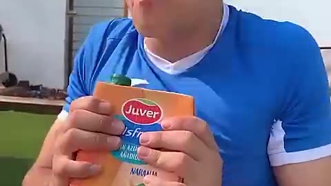 BROTHER NOOOO DON´T BEAT ME:DDDD