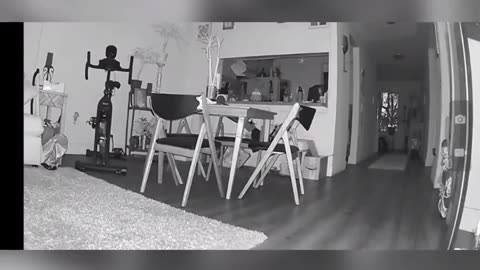 😨👽 UFO Noise Before Dream Attack? Unseen Forces at Play | TheHauntingHour