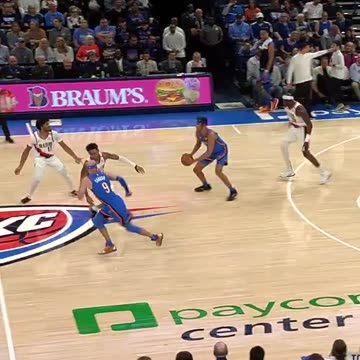 OKC THUNDER - The snatch and slam 🤌
