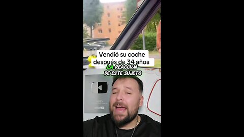 Vendió su auto después de 34 años y su emoción se hace viral