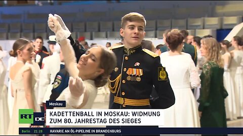 Kreml-Kadettenball: Teilnehmer aus aller Welt schreiben ihr eigenes Wintermärchen