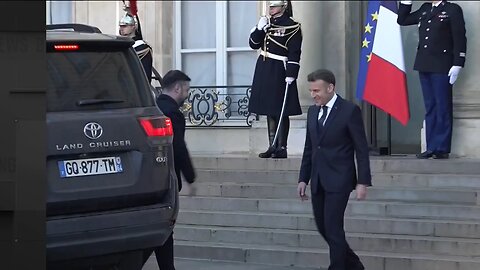 😭😨 Zelensky ditched & desperate: Trump's Venezuela spat leaves him forgotten