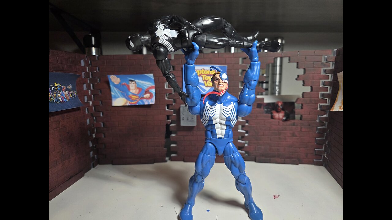 Best Venom Figure yet? Marvel Vs. Capcom Venom review