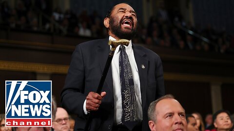 Democrat kicked out after heckling Trump at address