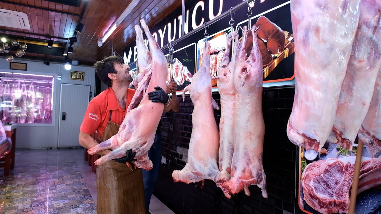 Butcher Shop Sells 5 Tons of Beef And Lamb Meat in a Day _ How to Butcher a Cow_ Turkish street food