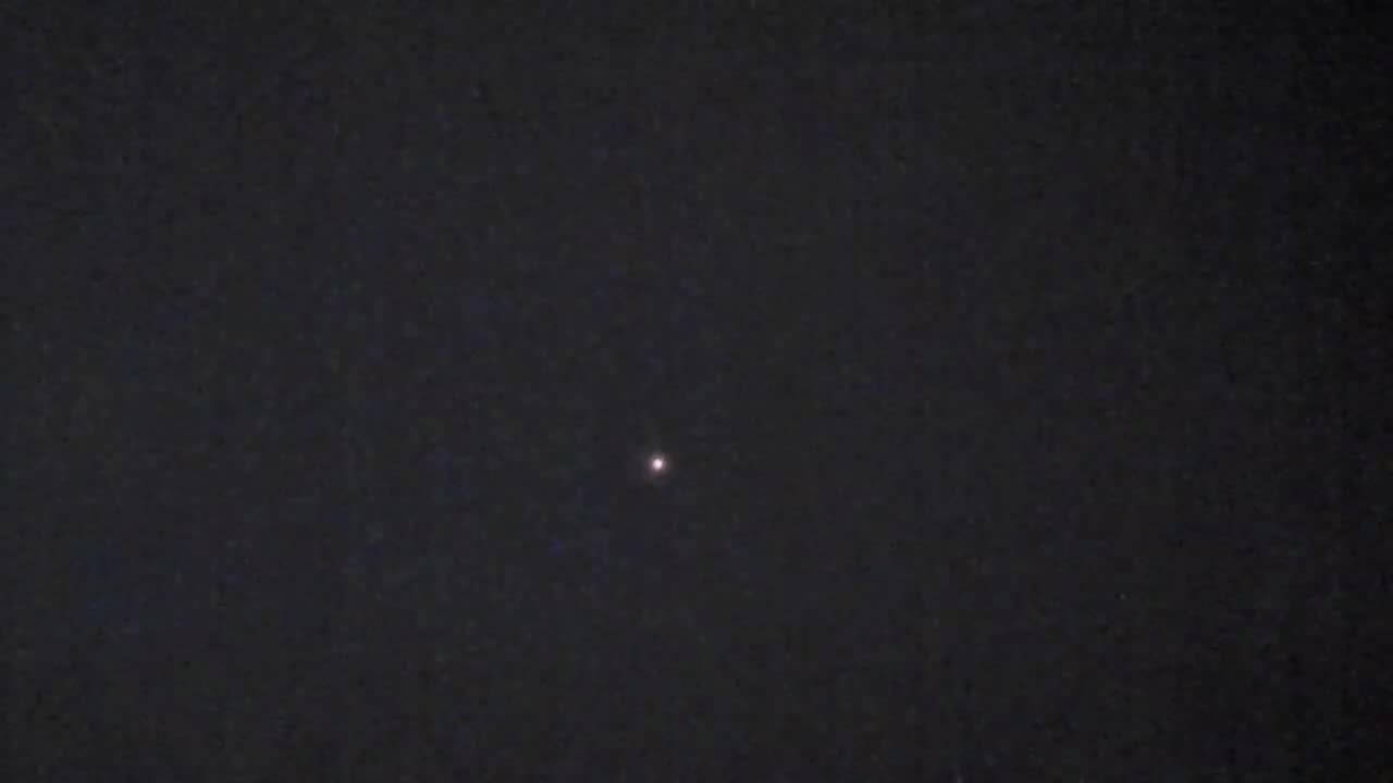 UFO Appears When Making Contact