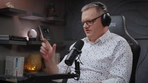 Radek Pogoda Dlaczego media oszukują nas w sprawie Polski?