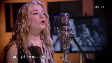 LeAnn Rimes - Can't Fight The Moonlight (Live from Abbey Road)