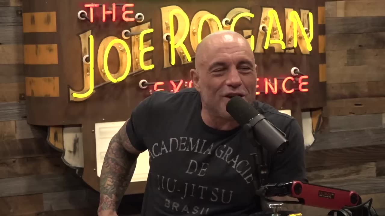 Joe Rogan Experience #2011 - Tony Woods