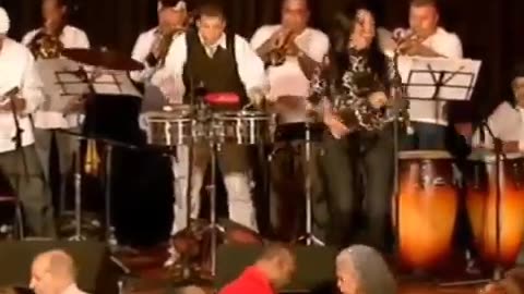 Mariana La Sonera con Elio Pacheco y Su Orq