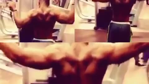 Back Day Single Arm and Double Arm Pulldowns for a Ripped and Shredded Physique